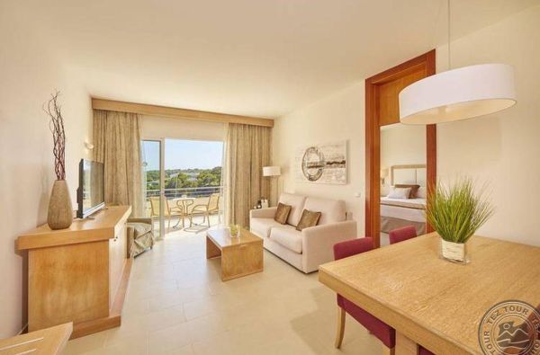 Porto Petro. Ramybės oazė MALJORKOJE. Skrydis, 7n. viešbutyje BLAU PORTO PETRO BEACH RESORT & SPA 5*, su pusryčiais ir vakarienėmis - nuo 1177 €!