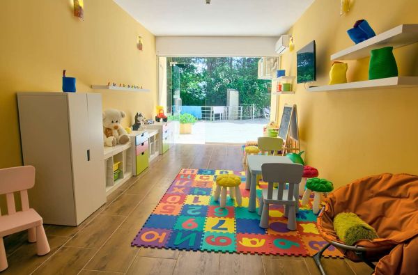 Planuokite įspūdingas vasaros atostogos Bulgarijoje 4* viešbutyje LUNA su skrydžiu ir maitinimu, „pusryčiai ir vakarienė plius“