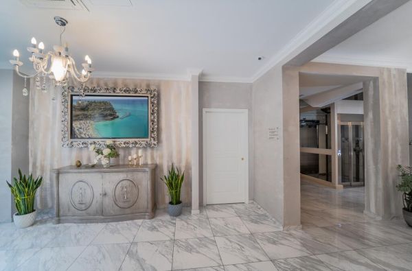 KALABRIJA. Buon Giorno Italija! Atraskite dar netyrinėtą Pietų Italijos perlą, kurį įsimylėsite iš pirmo žvilgsnio. Stebėkite paveikslo vertą spalvingą saulėlydį, mėgaukitės nuostabia gamta. Skrydis, 7n. 4* viešbutyje COLOMBA D'ORO su pusryčiais!