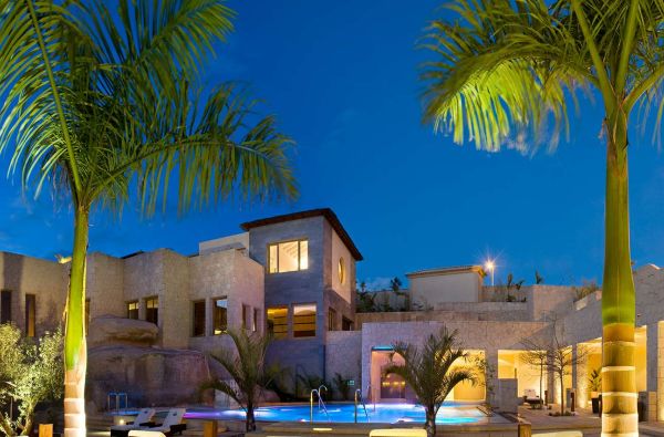 Kosta Adechė. Karališkos atostogos prabangiame viešbutyje TENERIFĖJE Skrydis, 7n. viešbutyje BAHIA DEL DUQUE 5*, su pusryčiais - nuo 1855 €!