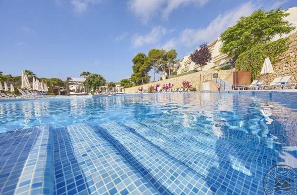 Porto Petro. Ramybės oazė MALJORKOJE. Skrydis, 7n. viešbutyje BLAU PORTO PETRO BEACH RESORT & SPA 5*, su pusryčiais ir vakarienėmis - nuo 1177 €!