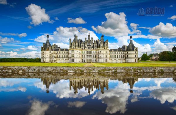 Prancūzija: Paryžius ir Luaros slėnio pilys.