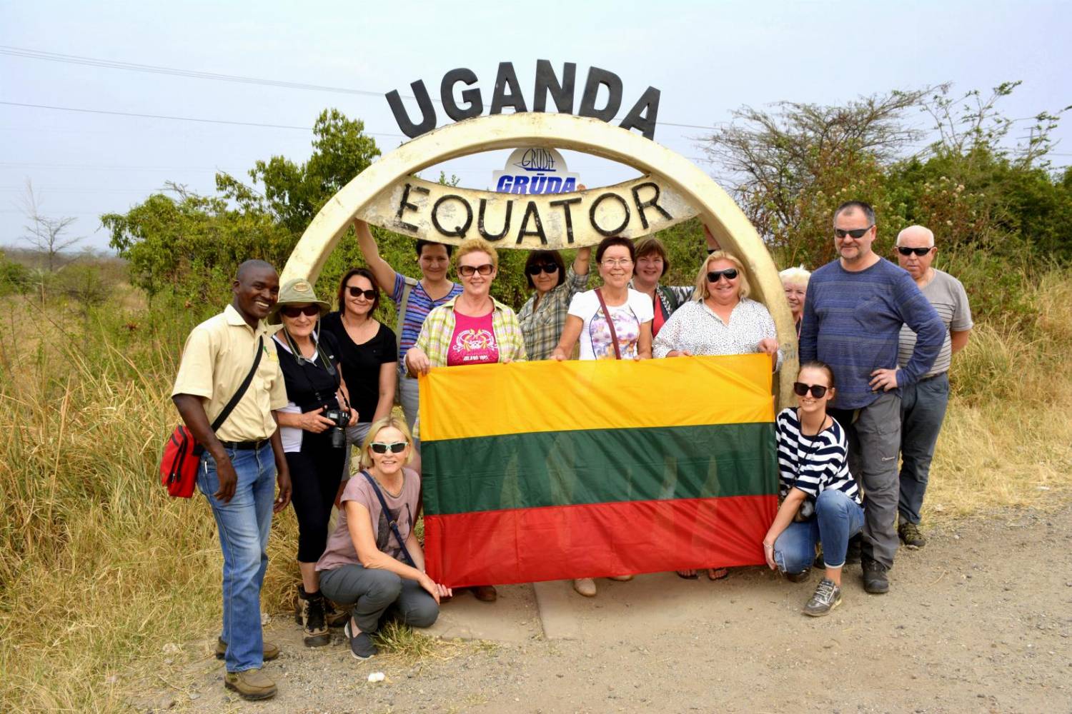 Grupė prie Ugandos Equator